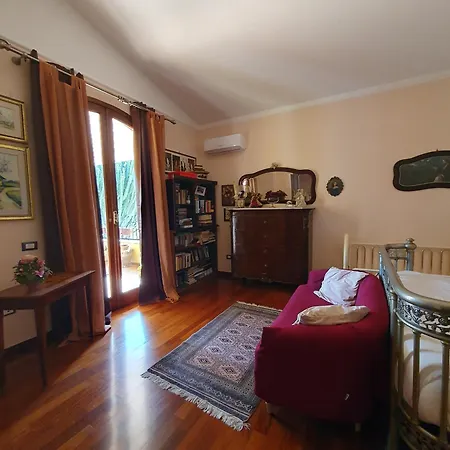 Apartment Amuni Da E Pietro Carini